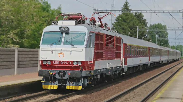 ZSSK 350.011 ● R 706 POVAŽAN ● Brestovany